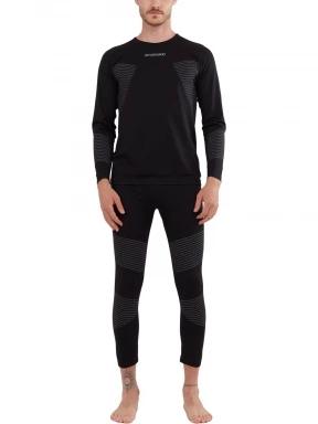 Fundango Seamless Baselayer Set aláöltöző szett fekete színben 3