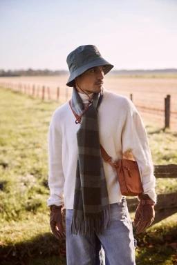 Barts Patriek Hat férfi bucket hat oliva színben 3