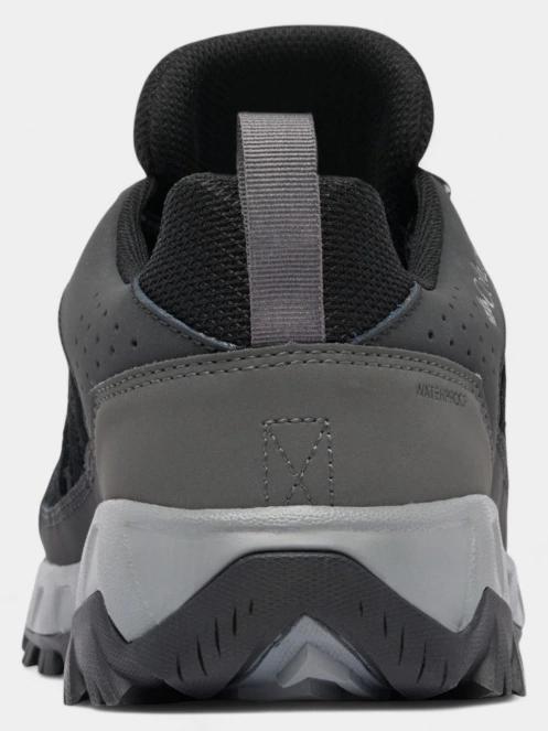 Columbia Strata Trail Low WP férfi túracipő fekete színben 6