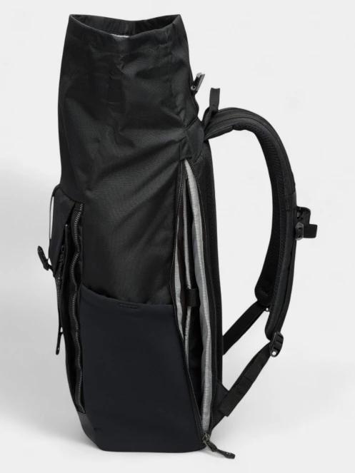 Columbia Convey III 27L hátizsák fekete színben 5