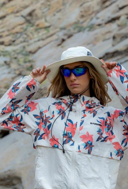 Fundango Cecil Windbreaker Jacket női széldzseki homok színben 13