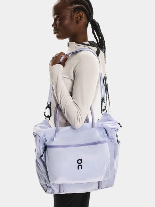 ON Track Pack 35L Lite sporttáska lila színben 4