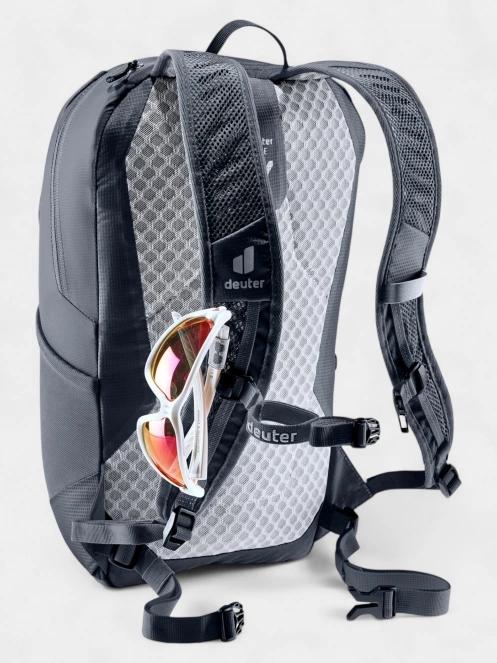 Deuter Speed Lite 17 férfi túrahátizsák fekete színben 6