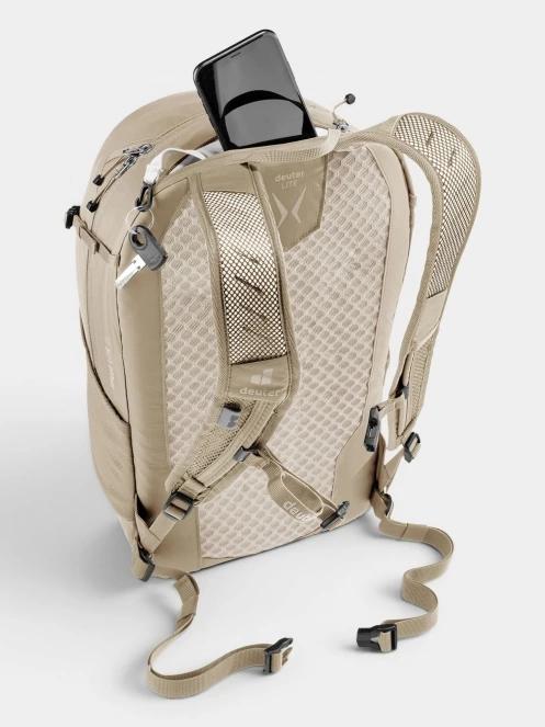 Deuter Speed Lite 21 túrahátizsák homok színben 9