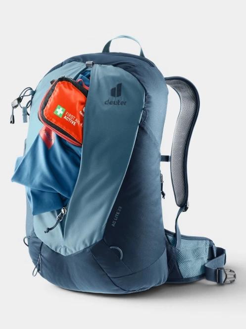Deuter AC Lite 23 túrahátizsák kék színben 10