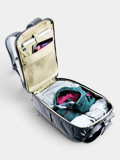 Deuter Utilion 30 hátizsák fekete színben 11