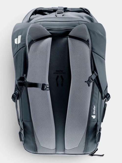 Deuter Utilion 30 hátizsák fekete színben 3