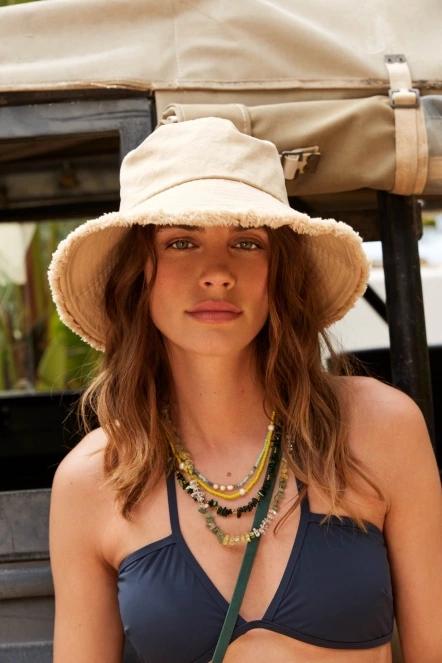 Barts Huahina Hat női bucket hat fehér színben 4