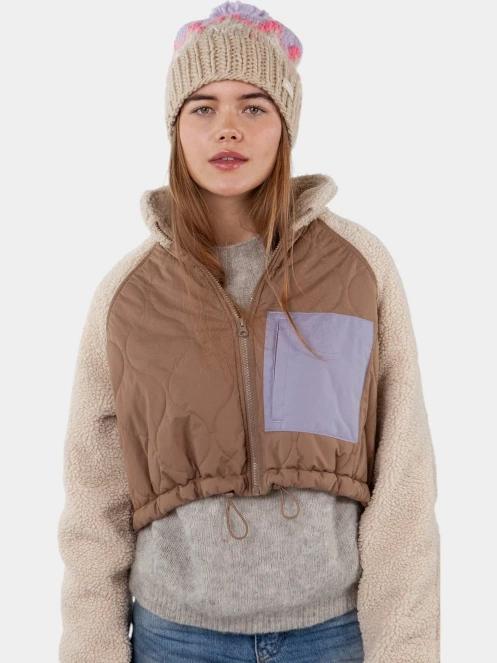 Barts Curley Beanie női bojtos sapka homok színben 3