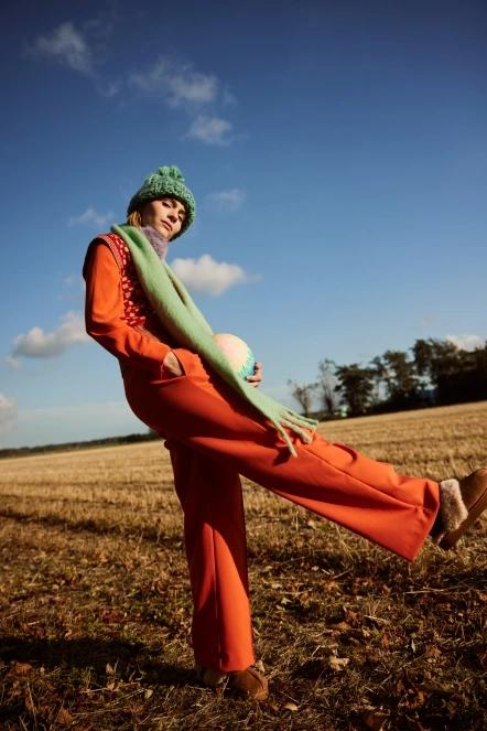 Barts Ranive Beanie női bojtos sapka zöld színben 6