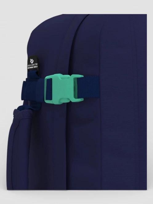 Cabin Zero Classic 28L hátizsák kék színben 10