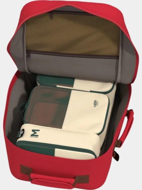 Cabin Zero Classic 36L hátizsák piros színben 6
