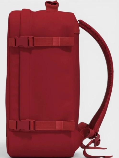 Cabin Zero Classic 36L hátizsák piros színben 6