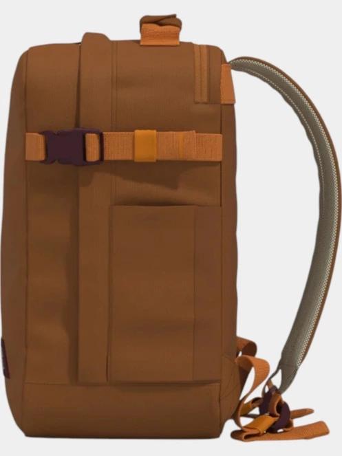 Cabin Zero Classic Tech 28L hátizsák barna színben 4