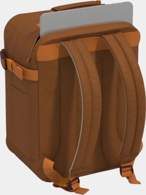 Cabin Zero Classic Tech 28L hátizsák barna színben 6