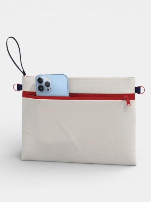 Cabin Zero Classic Sacoche válltáska fehér színben 4