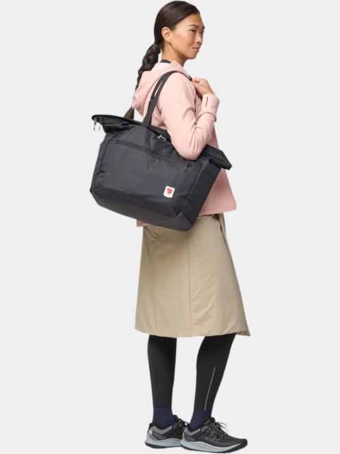 Fjallraven High Coast Tote 30 oldaltáska fekete színben 5