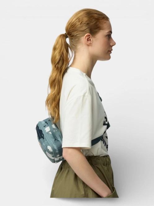 Fjallraven Kanken Graphics Hip Pack övtáska kék színben 7