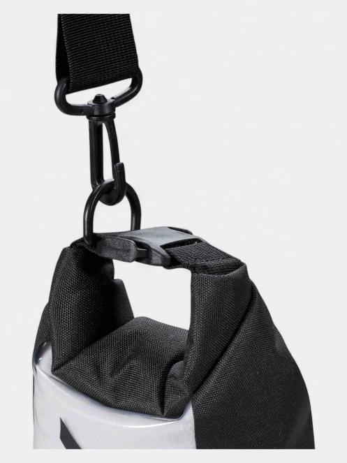Musto 2L Dry Tube 2.0 vizes zsák fekete színben 4