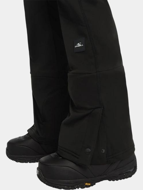 O'Neill FWC'Cruz Softshell Snow Pants női softshell nadrág fekete színben 7