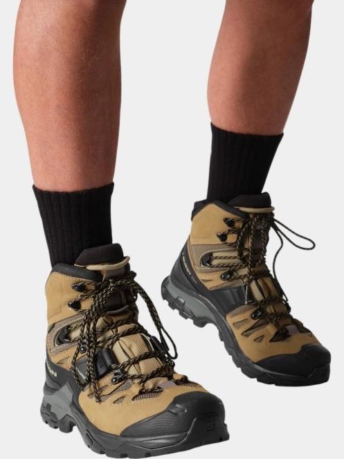 Salomon Quest 4 Gore-Tex férfi túrabakancs barna színben 8