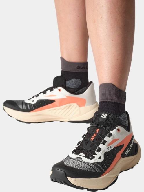 Salomon Genesis W női terepfutó cipő fekete színben 8