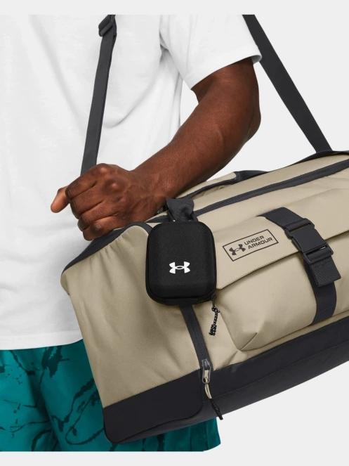 Under Armour UA Contain Micro értéktartó tok fekete színben 6