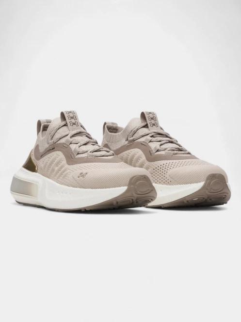 Under Armour UA W Phantom 4 Chrome női futócipő homok színben 5